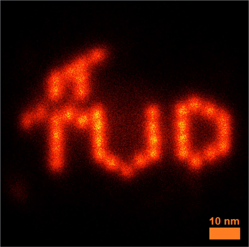 Figure 1: Data fusion image from 456 individual super-resolution reconstruction of a TU Delft logo. The logo is constructed with DNA-Origami and images by PAINT imaging. The final image combines about one million localisations resulting in a computed resolution [1] of 4.0 nm. That is wavelength/140 resolution with the hardware of a conventional light microscope.